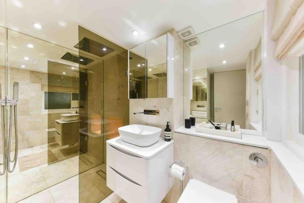 Luxury Modern Apartment Londres Extérieur photo